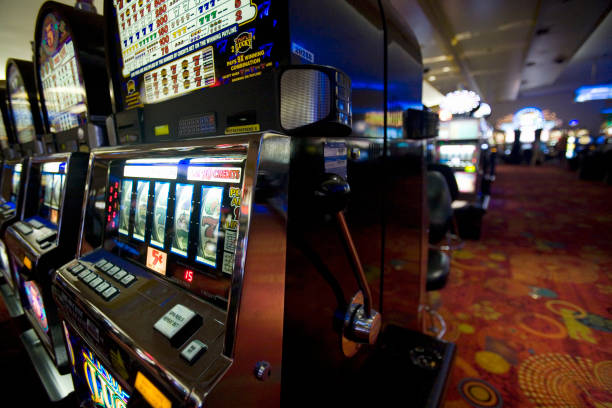 Round result display on royalslot platform